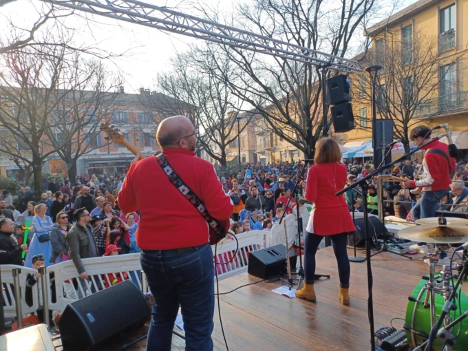 Gorgonzola, tutte le foto della festa di Carnevale in piazza